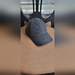 Men's wool ball cap